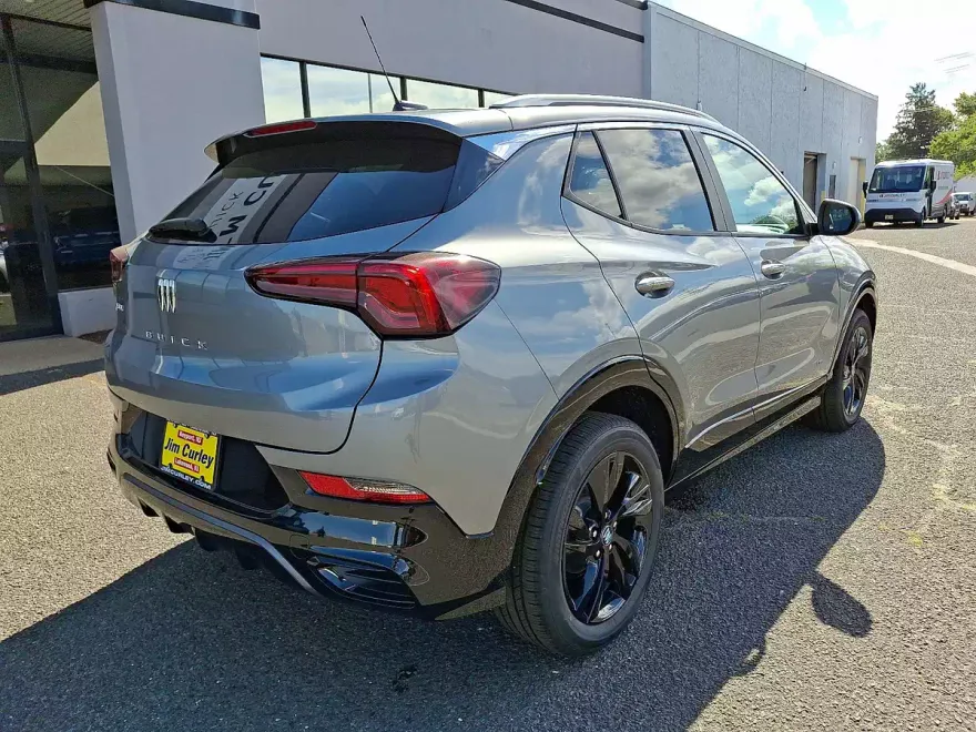 2026 Buick Encore GX Sport Touring photo 1