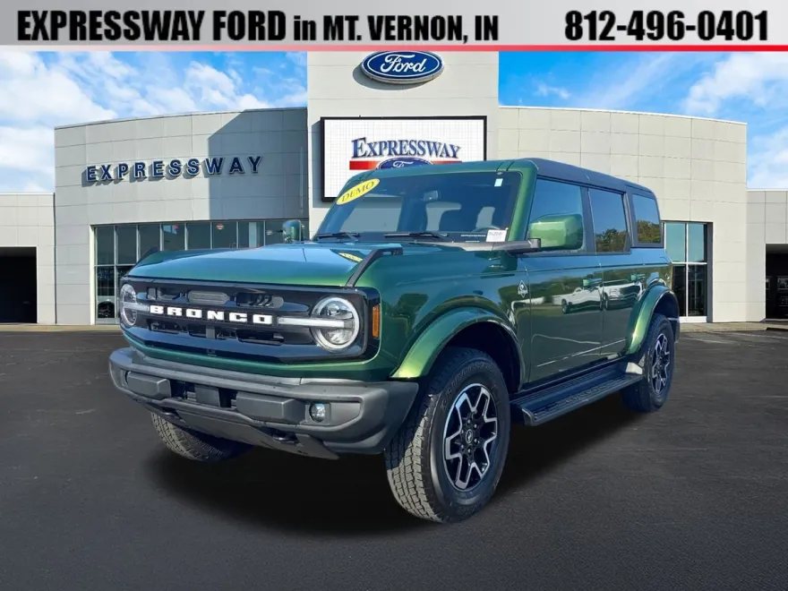 2025 Ford Bronco Outer Banks photo 1