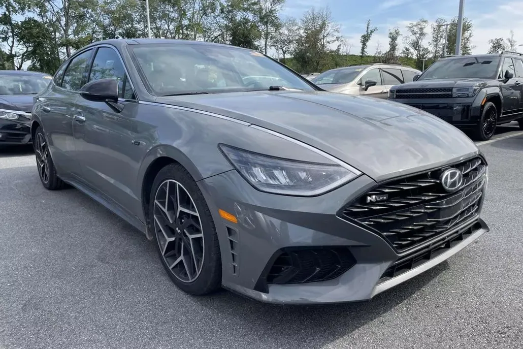 2023 Hyundai Sonata N Line photo 1