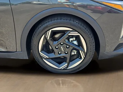 2025 Kia K4 EX photo 4