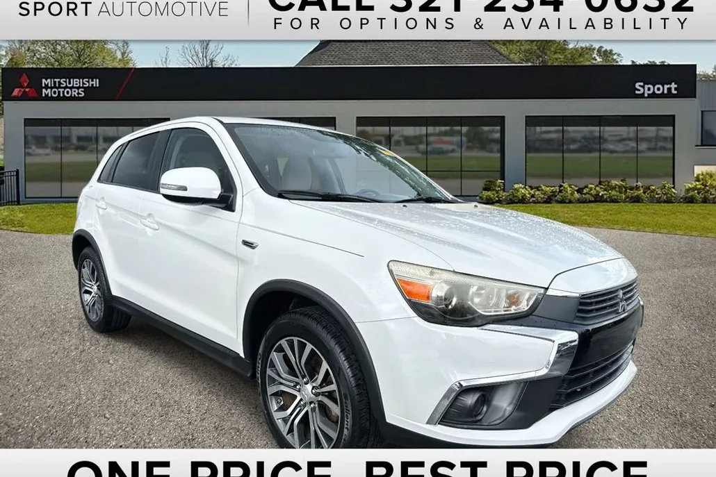 2017 Mitsubishi Outlander Sport ES photo 1