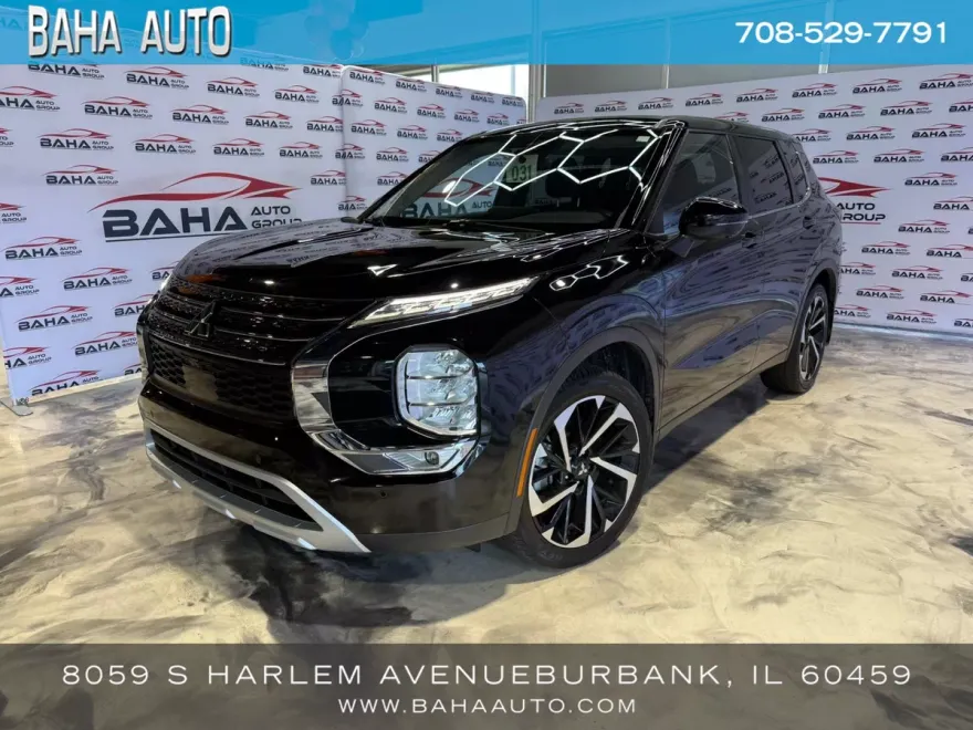 2022 Mitsubishi Outlander SE photo 1