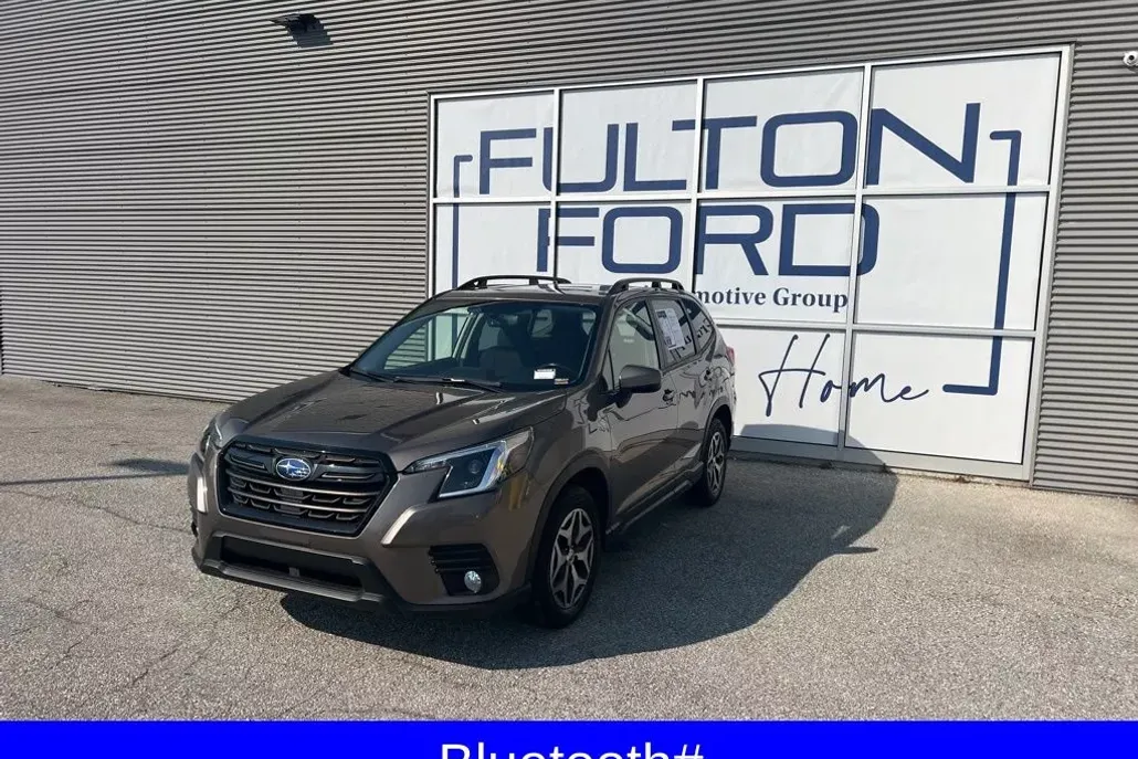 2022 Subaru Forester Premium photo 1
