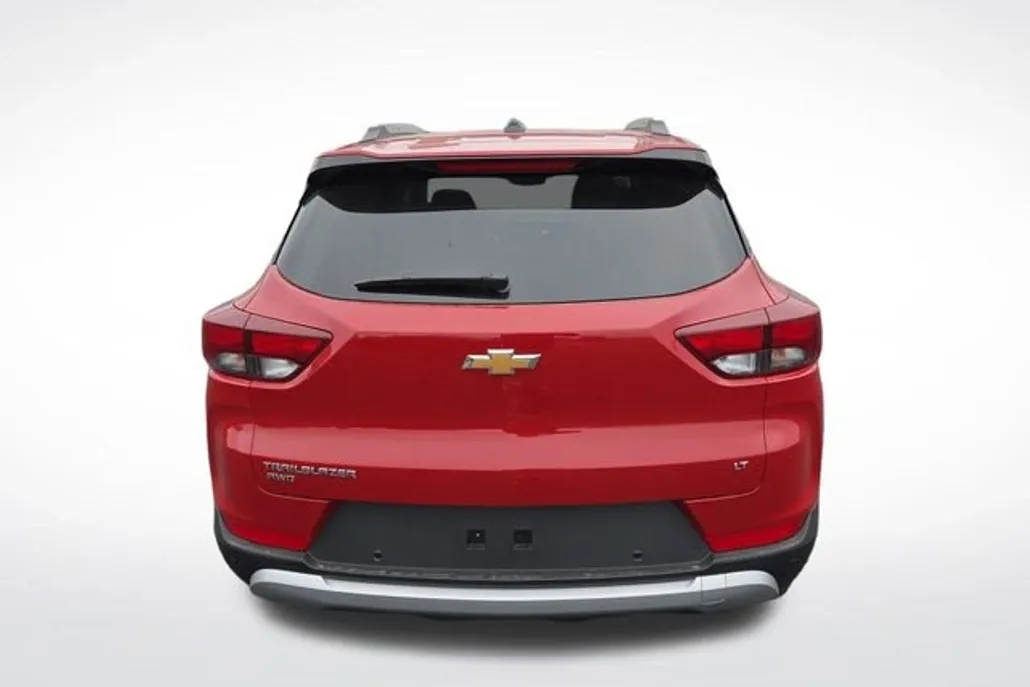 2026 Chevrolet Trailblazer LT photo 1