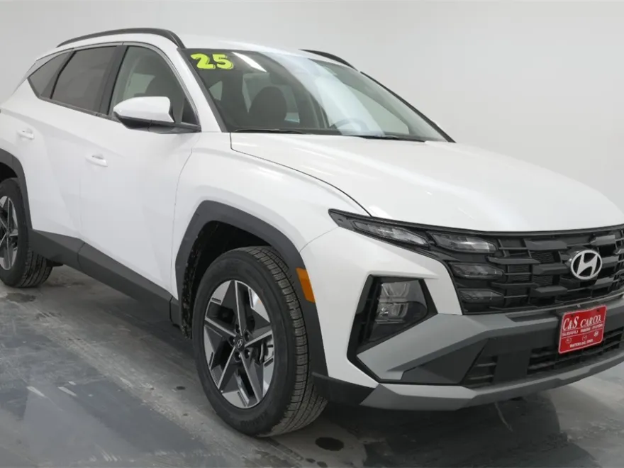 2025 Hyundai Tucson SEL photo 1
