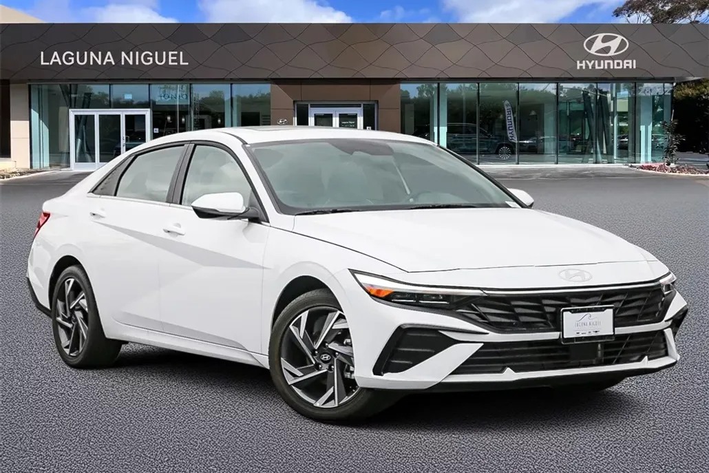 2025 Hyundai Elantra Hybrid Limited photo 1