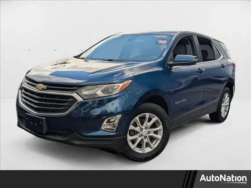2019 Chevrolet Equinox LT photo 1