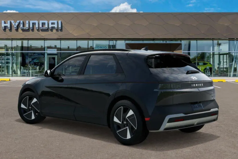 2025 Hyundai Ioniq 5 SEL photo 1