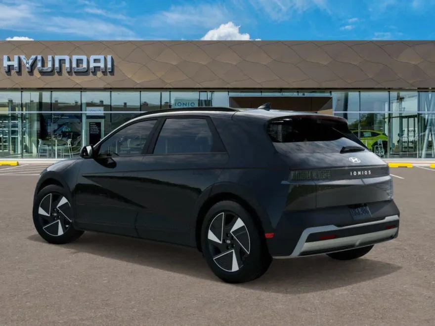 2025 Hyundai Ioniq 5 SEL photo 1