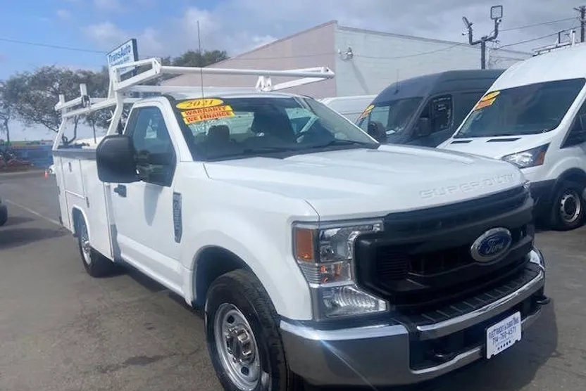 2021 Ford F-250 XL photo 1
