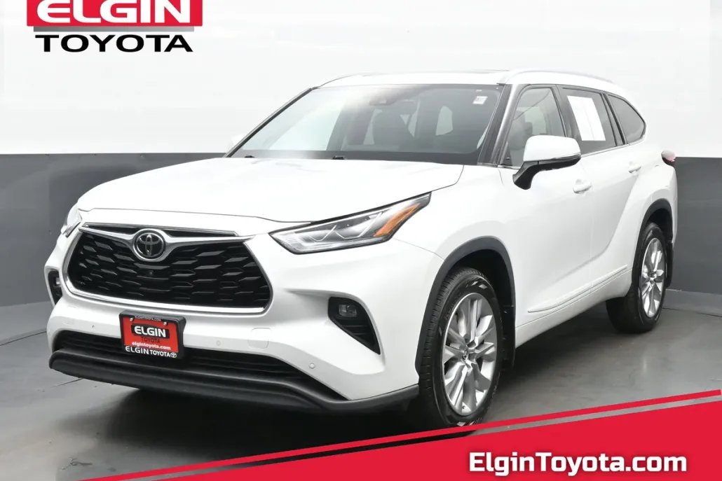 2022 Toyota Highlander Limited photo 1