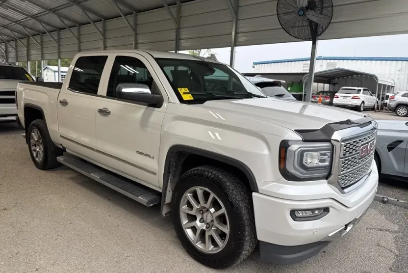 2018 Gmc Sierra 1500 Denali photo 1