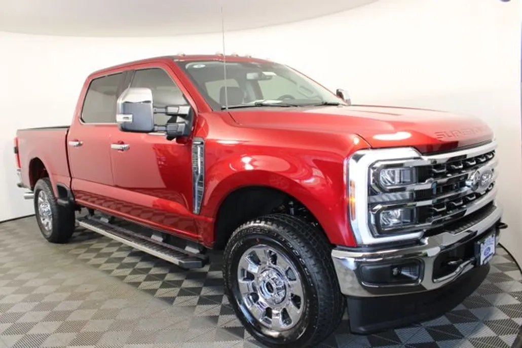 2026 Ford F-350 Lariat photo 1