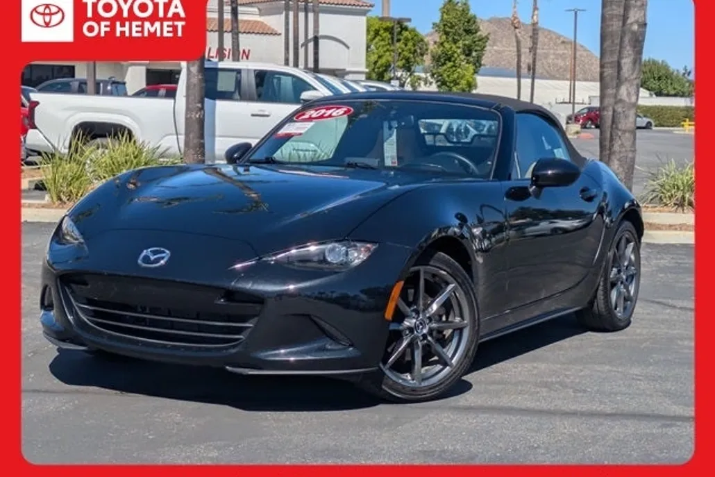 2016 Mazda MX-5 Miata Grand Touring GT photo 1