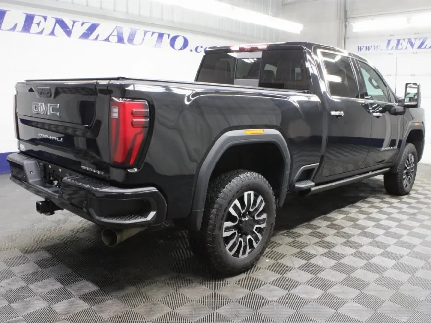 2024 Gmc Sierra HD Denali Ultimate photo 1