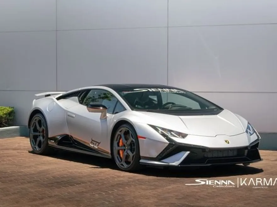 2023 Lamborghini Huracan Tecnica photo 1