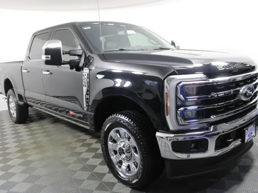 2026 Ford F-250 King Ranch photo 1