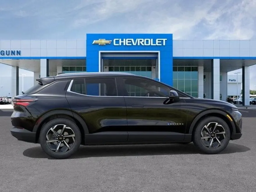 2026 Chevrolet Equinox EV LT photo 1