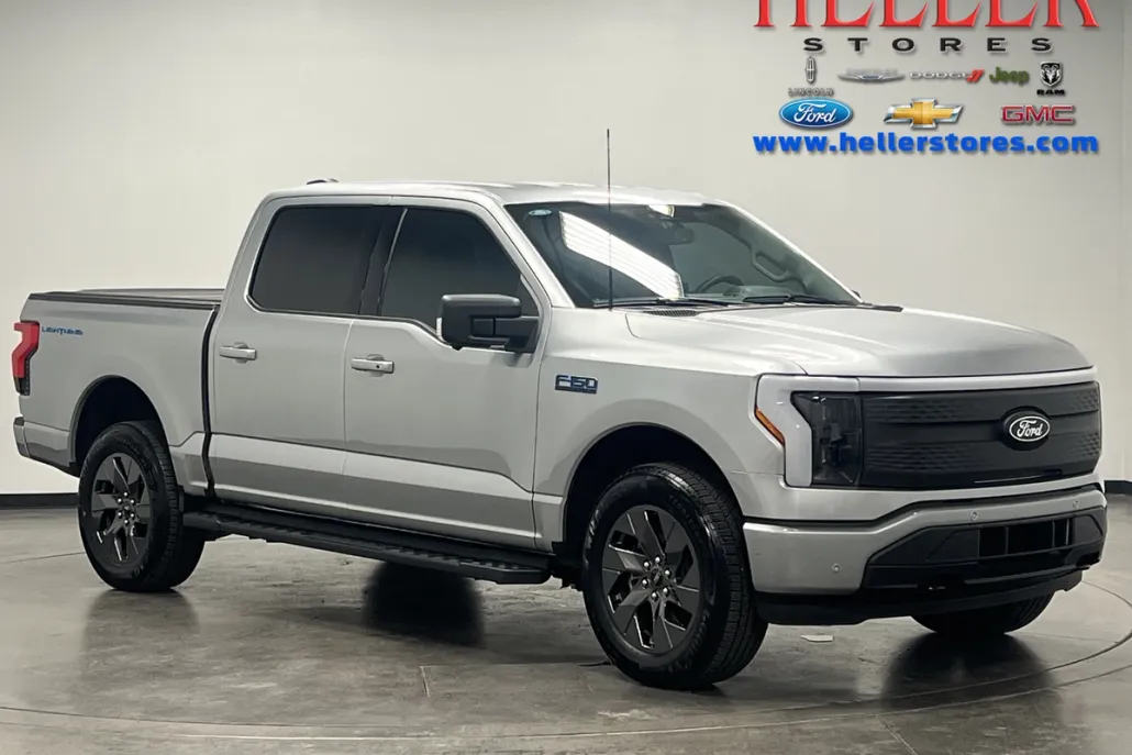 2024 Ford F-150 Lightning photo 1