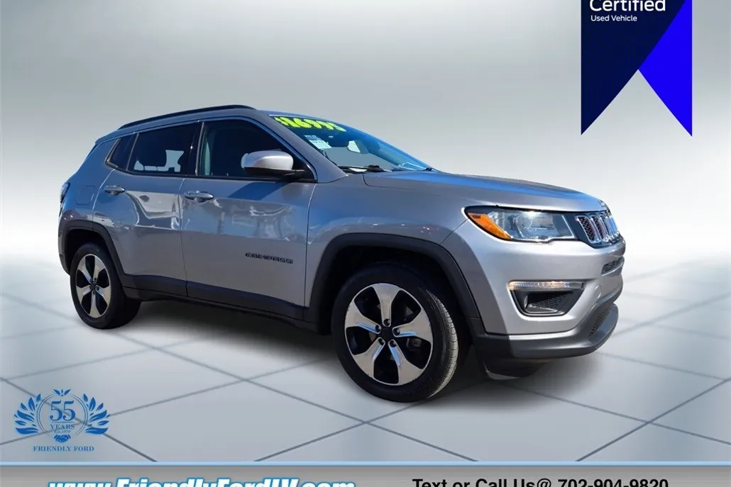 2018 Jeep Compass Latitude photo 1
