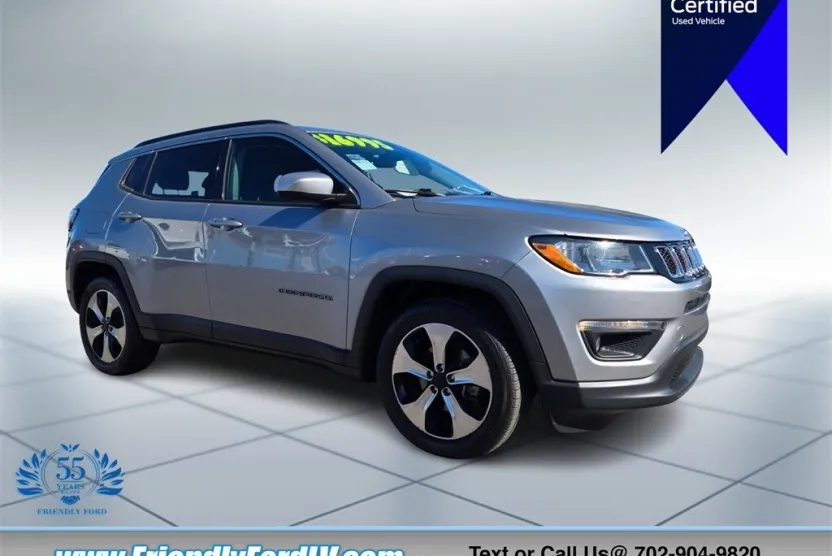 2018 Jeep Compass Latitude photo 1