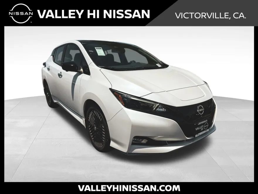 2024 Nissan Leaf SV Plus photo 1