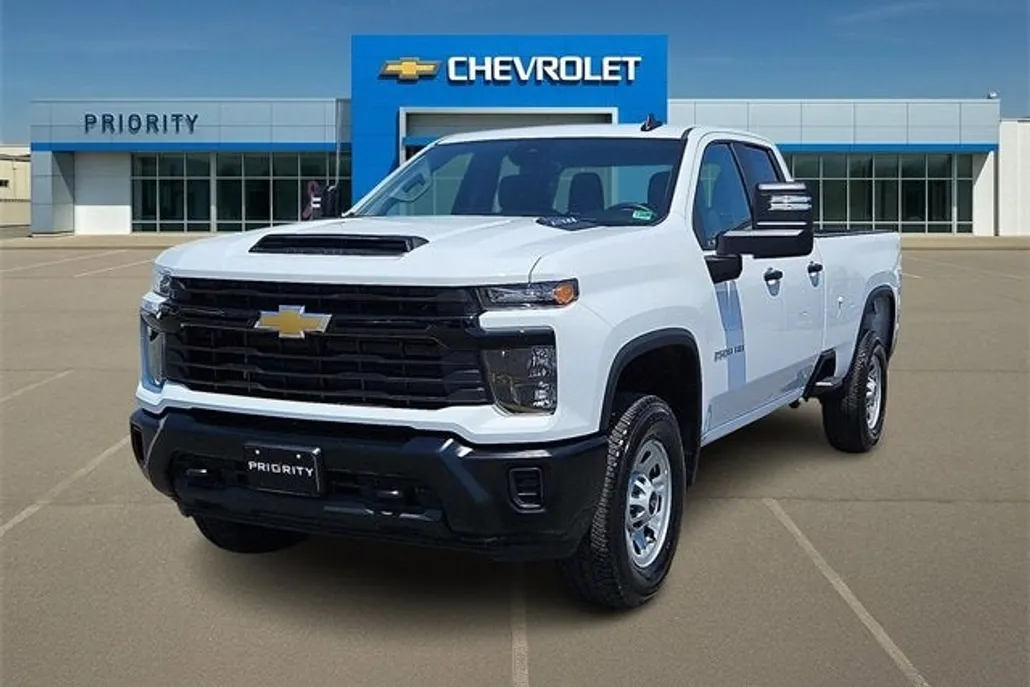 2025 Chevrolet Silverado 2500HD photo 1