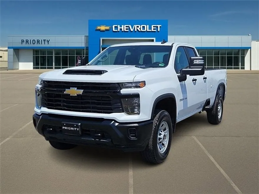 2025 Chevrolet Silverado 2500HD photo 1