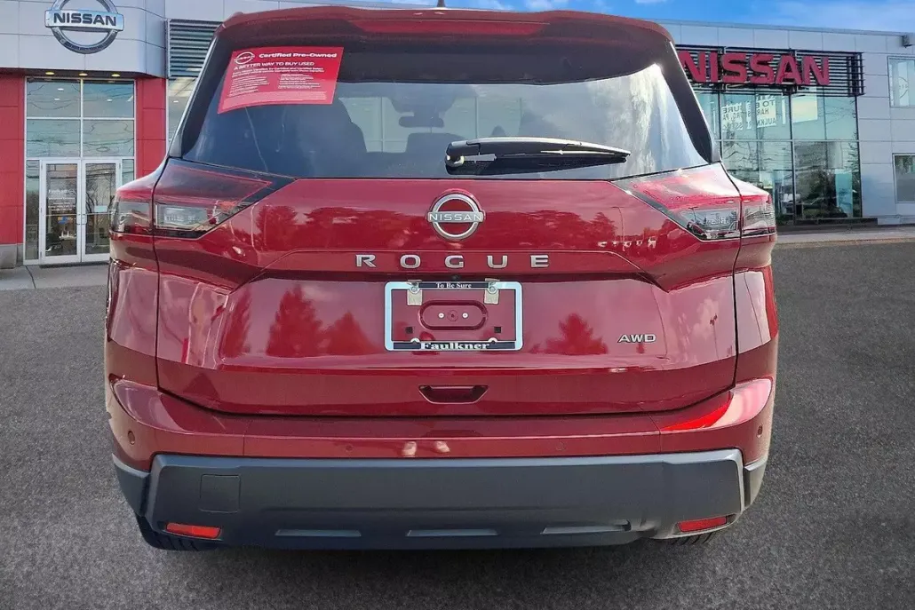2025 Nissan Rogue AWD S photo 1