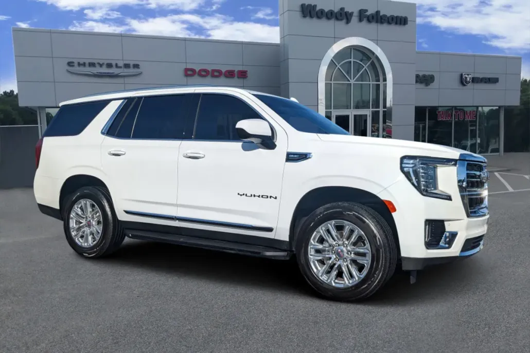2023 Gmc Yukon SLT photo 1