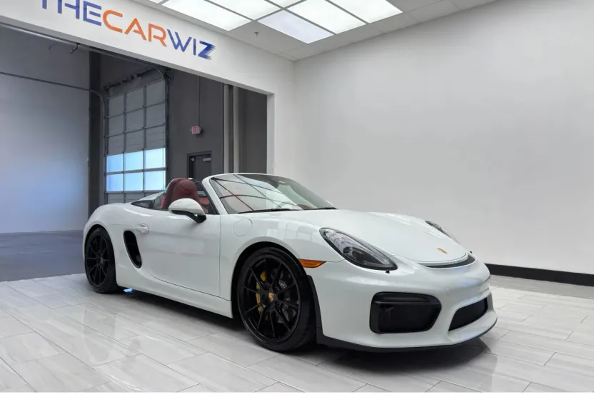 2016 Porsche Boxster Spyder photo 1