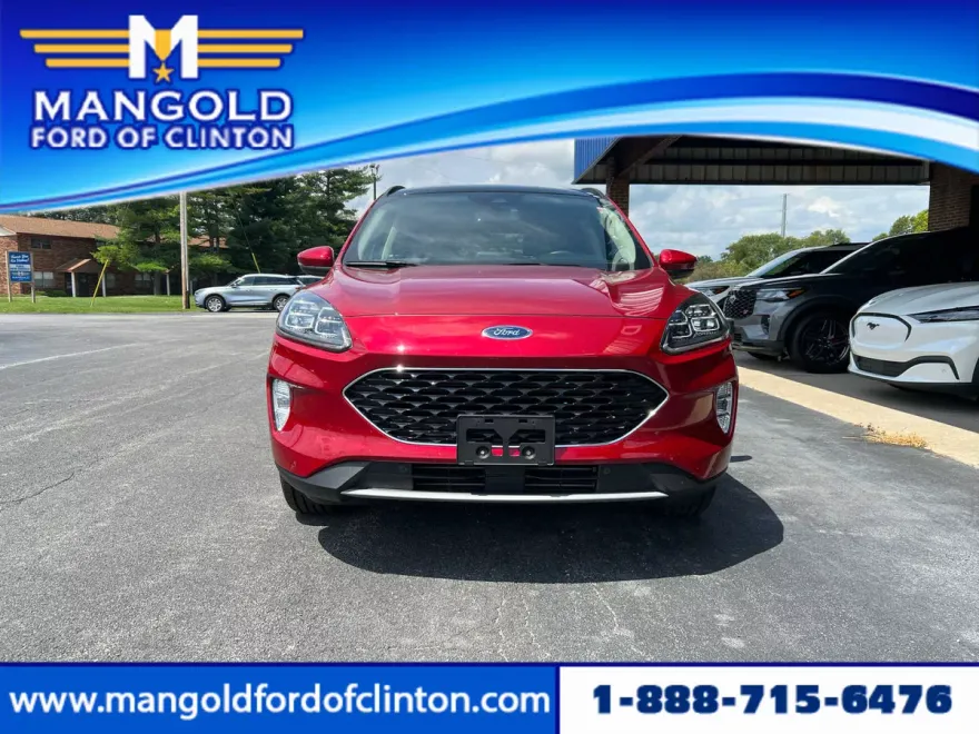 2020 Ford Escape Titanium photo 1