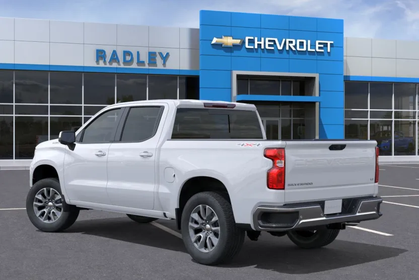 2026 Chevrolet Silverado 1500 LT photo 1