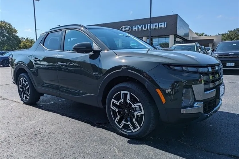 2025 Hyundai Santa Cruz Limited photo 1