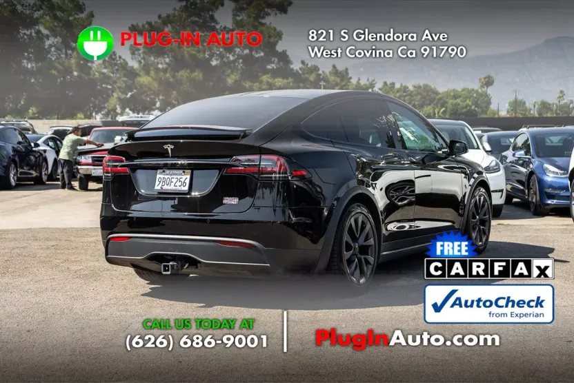 2022 Tesla Model X Plaid photo 1