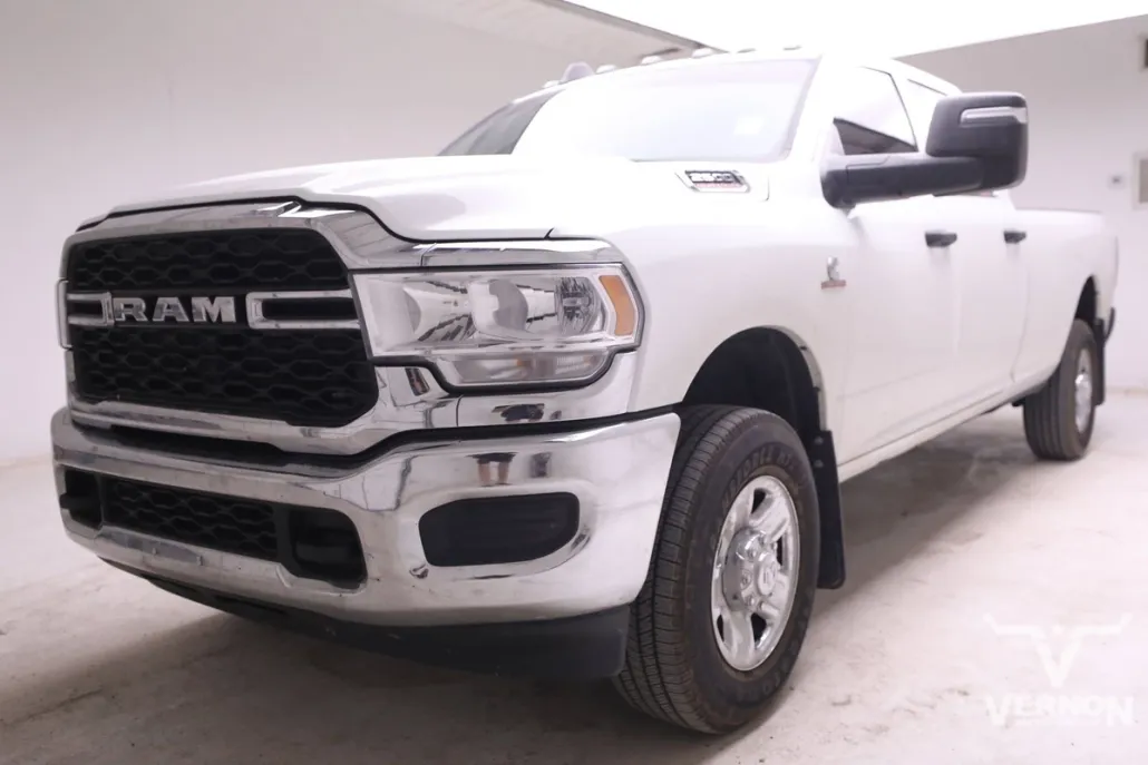 2024 Ram 2500 Tradesman photo 1