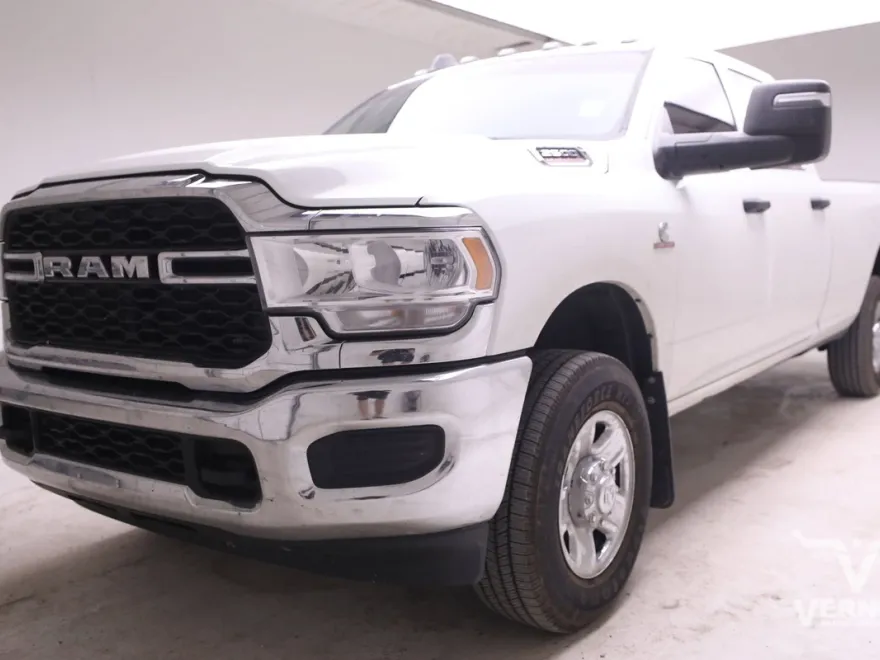 2024 Ram 2500 Tradesman photo 1