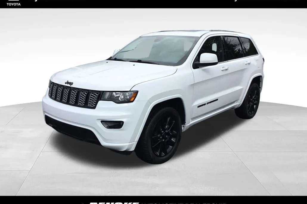 2019 Jeep Grand Cherokee Altitude photo 1
