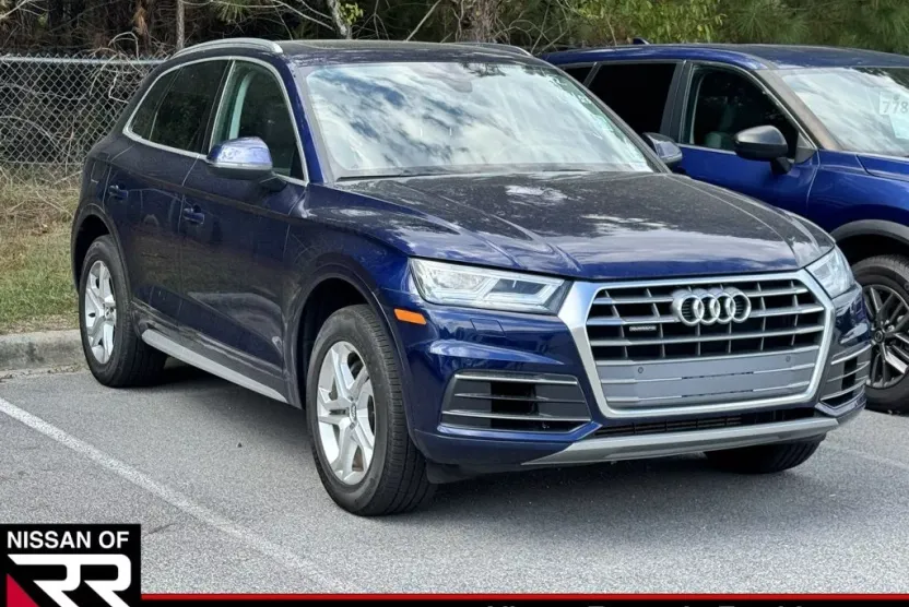 2018 Audi Q5 2.0T Premium Plus photo 1