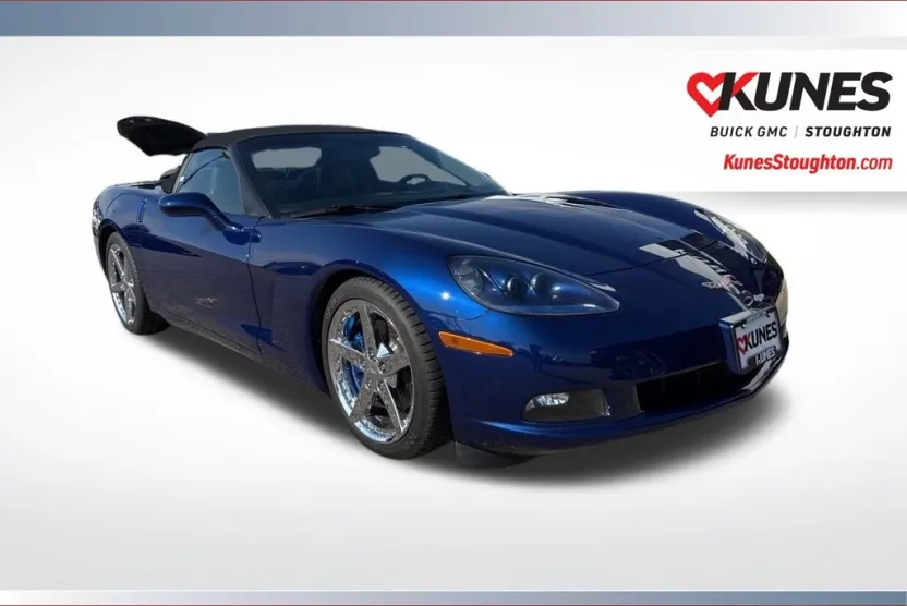 2005 Chevrolet Corvette Base photo 1