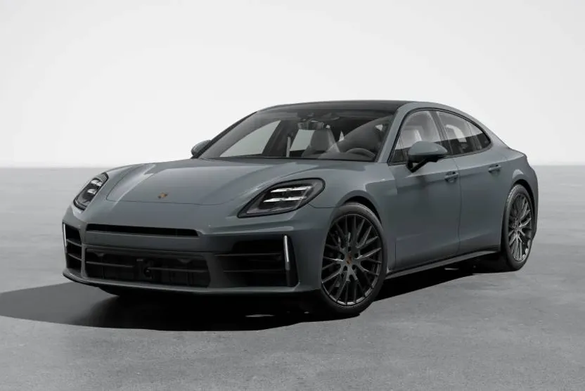 2026 Porsche Panamera 4 photo 1