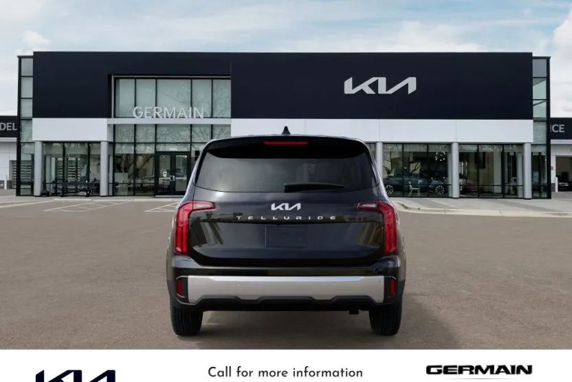 2025 Kia Telluride LX photo 1