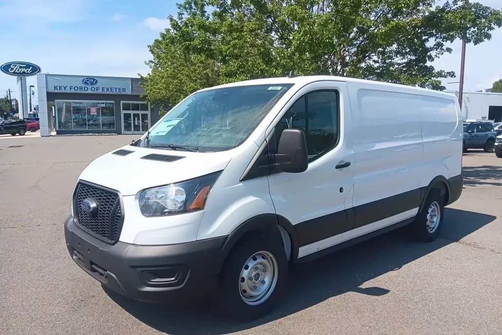 2025 Ford Transit photo 1