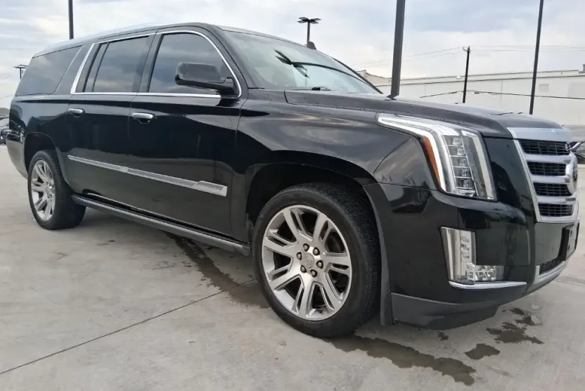 2015 Cadillac Escalade ESV Premium photo 1
