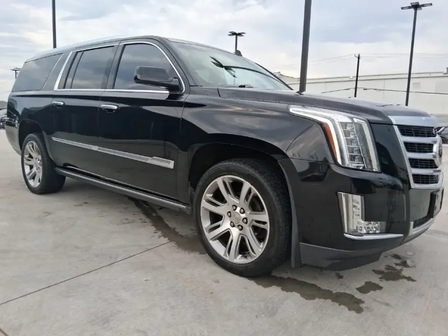 2015 Cadillac Escalade ESV Premium photo 1