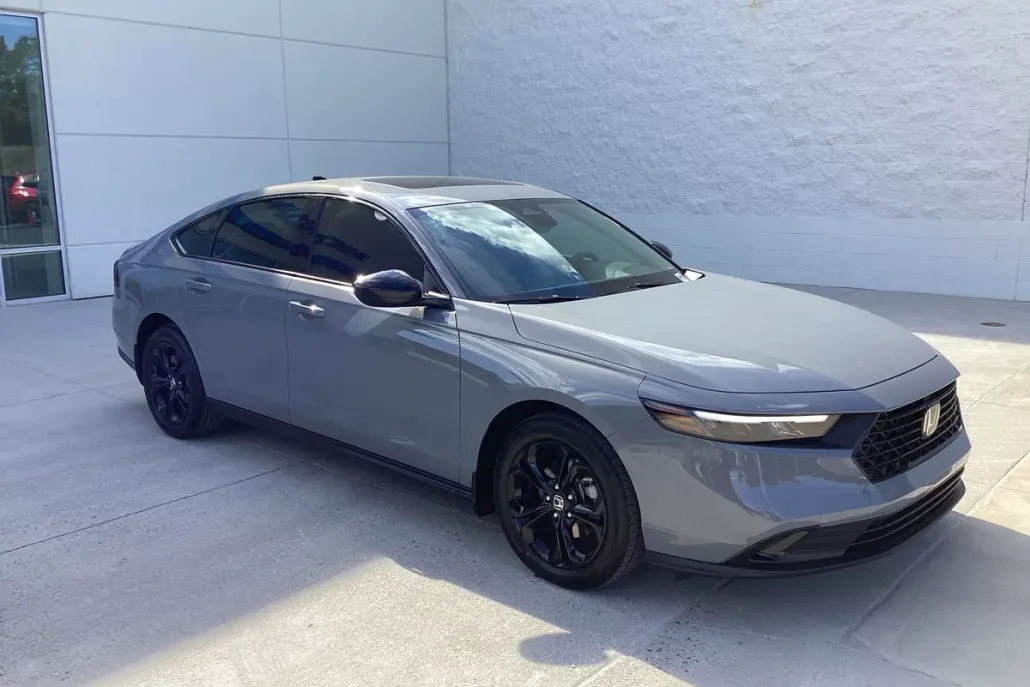 2025 Honda Accord SE photo 1