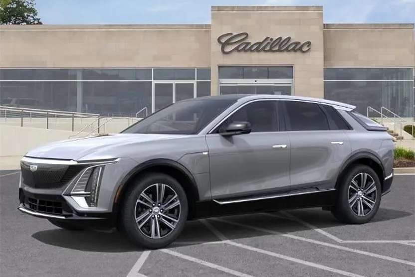 2026 Cadillac Lyriq Luxury photo 1