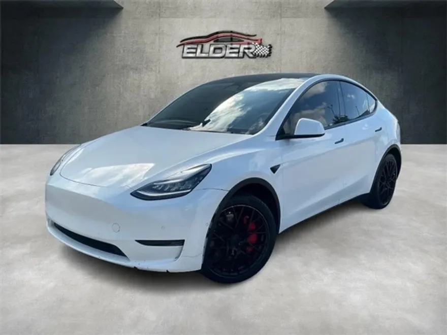 2020 Tesla Model Y Long Range photo 1