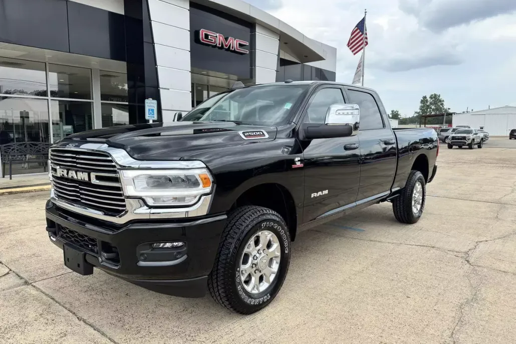 2024 Ram 2500 Laramie photo 1