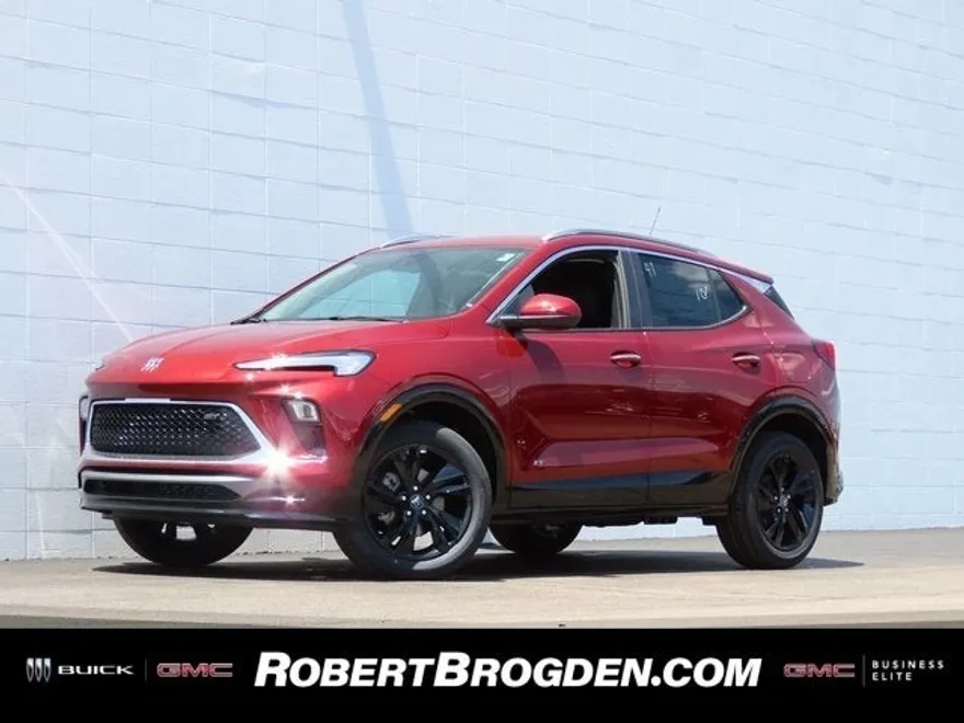 2025 Buick Encore GX Sport Touring photo 1